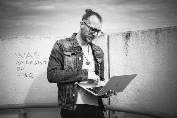 Autor: Binhack, Patrick