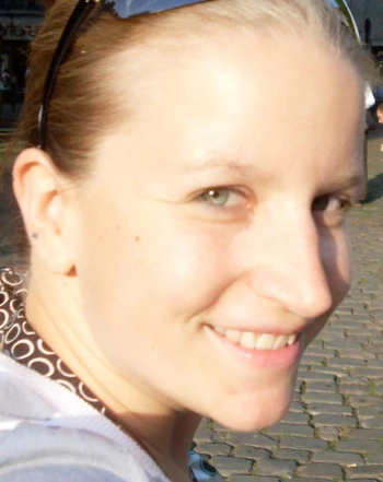 Autor: Elena, Paschinger