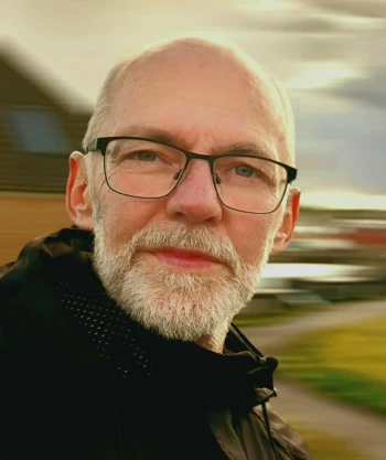 Autor: Hagfors, Micha