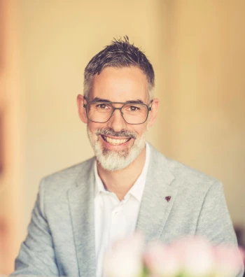 Autor: Lichteveld, Mike