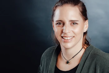 Autor: Manser, Annina