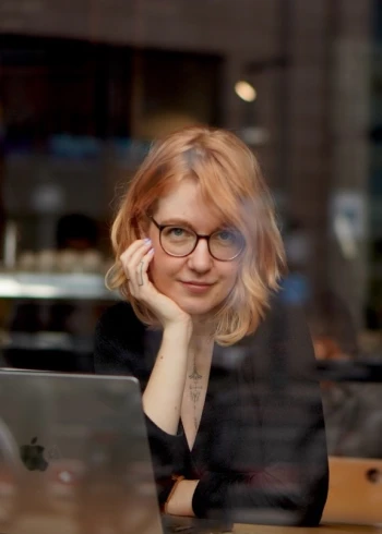 Autor: Thiele, Julia