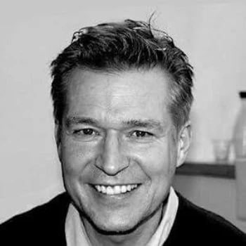 Autor: van Hooven, Andreas