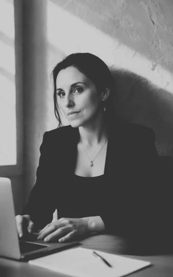 Autor: Weinhaus, Anne