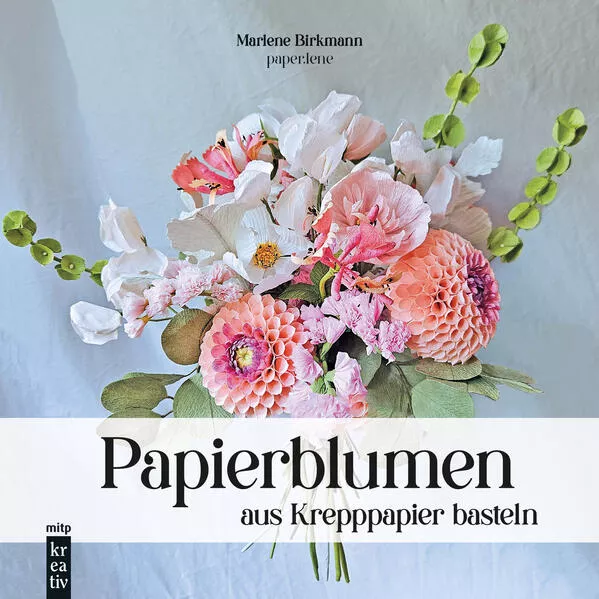 Papierblumen aus Krepppapier basteln